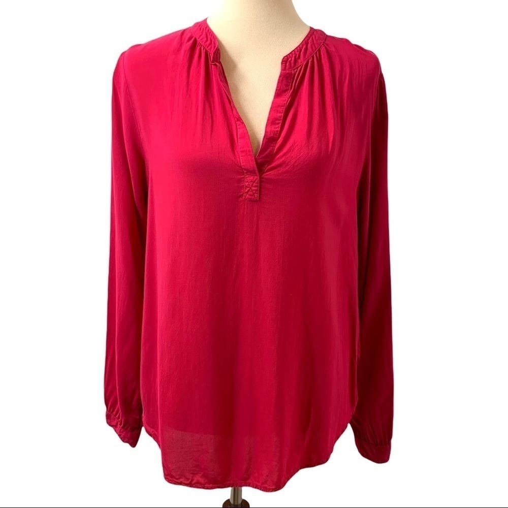 Velvet by Graham & Spencer Cranberry Pink Split Neck Long Sleeve Popover Medium - Picture 9 of 10